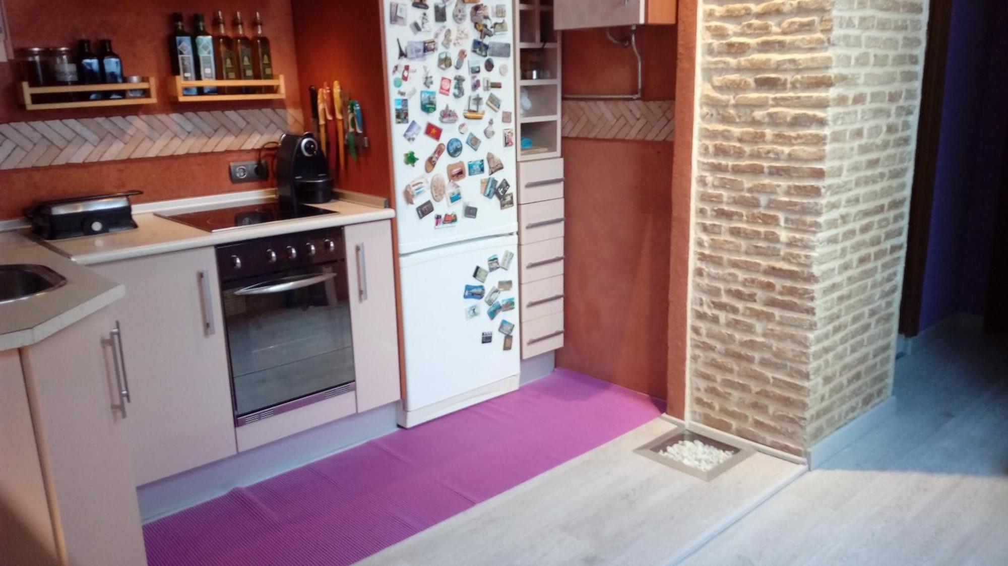 Cosy Double + Private Bathroom Center Séville